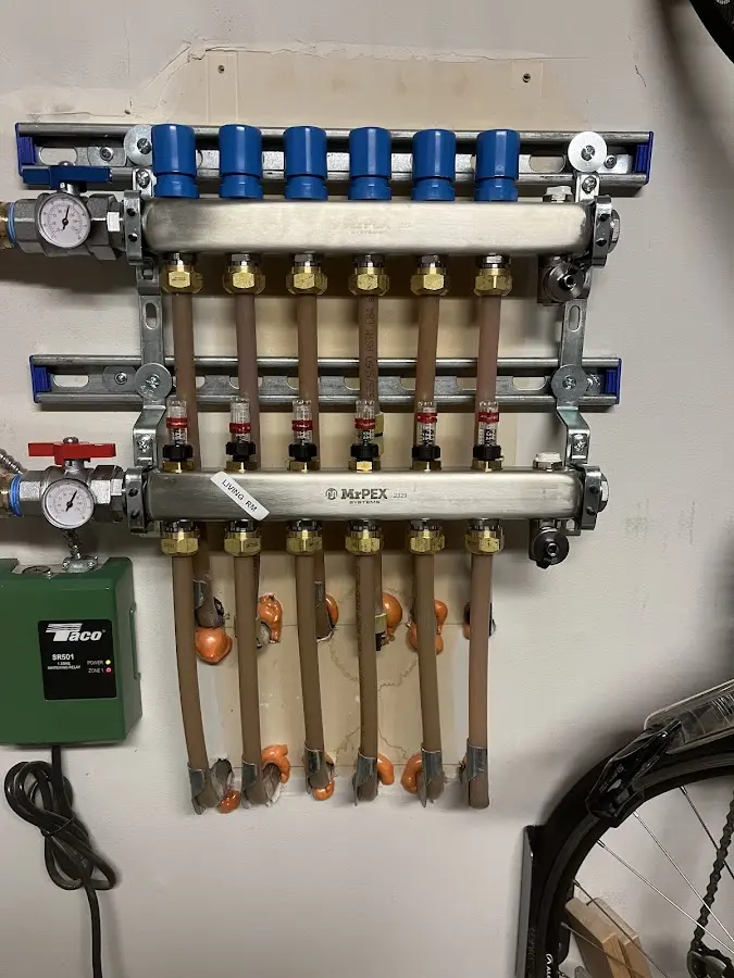 Plumber performing Water Heater Repair at a residential property in Thermalito